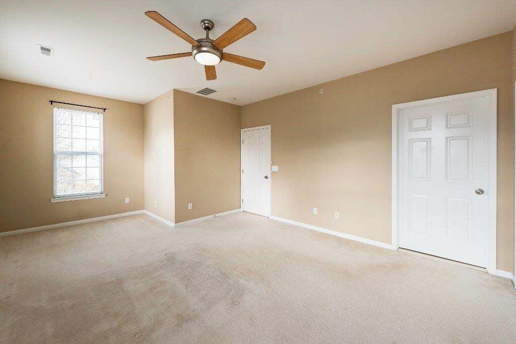 Building Photo - 854 W Summerfield Glen Cir