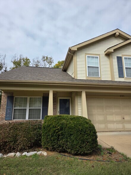 Front of house - 2120 S Azalea Ln