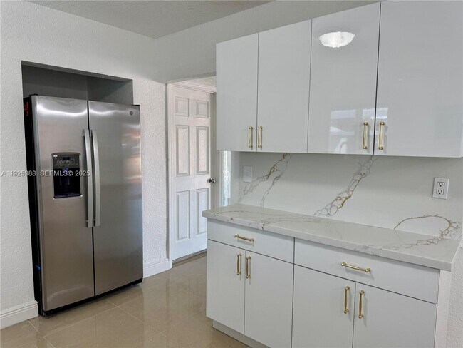 Building Photo - 12812 SW 20th St