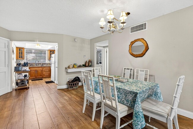 Building Photo - 50 Celestial Way