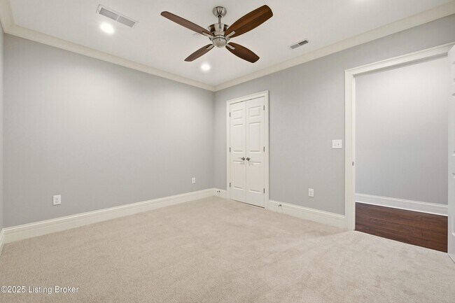 Building Photo - 6600 Seminary Woods Pl