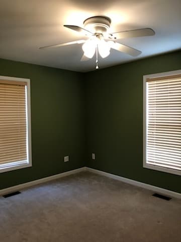 Building Photo - Beautiful Single Family Home