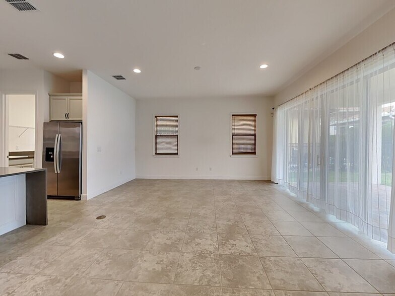 Building Photo - 13219 Oakenshaw Ln