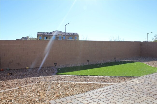 Building Photo - 7632 Bandon Cliffs St