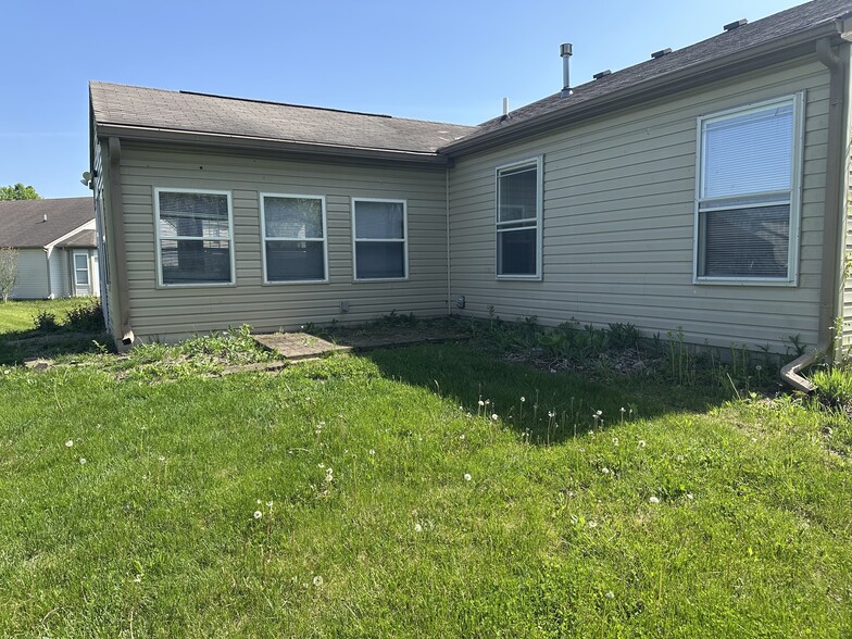 Building Photo - 1493 Brigade Cir