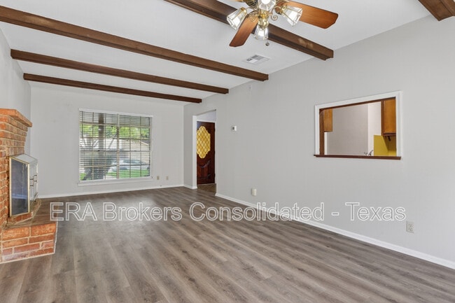 Building Photo - 14301 Brook Hollow Blvd