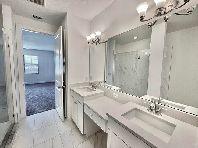 Building Photo - 5412 Watts Ter