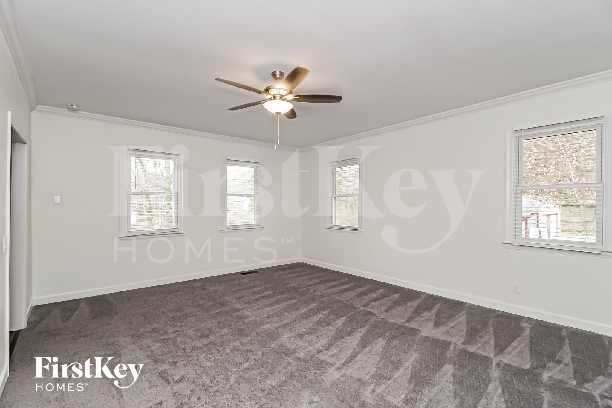 Building Photo - 6356 Pine Frost Dr