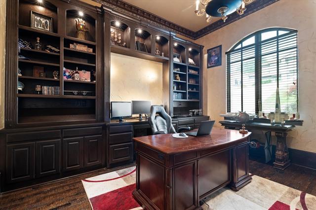 Building Photo - 1608 Rivercrest Ct