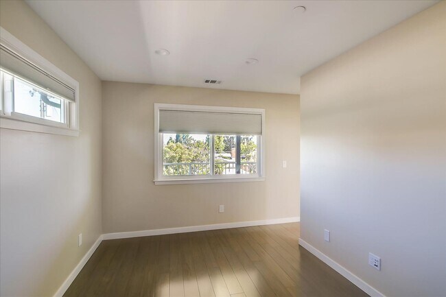 Building Photo - Beautiful Home For Rent in Cupertino with Solar, Pool and Sauna Coming Soon!