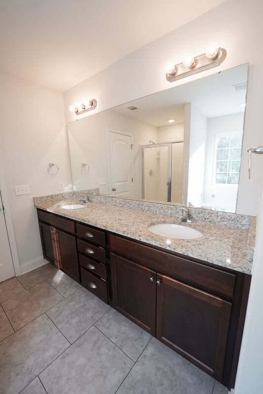 Building Photo - 363 Coconut Dr