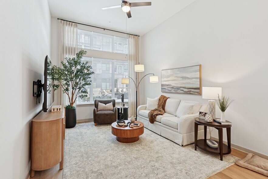 Primary Photo - Bartley Lofts