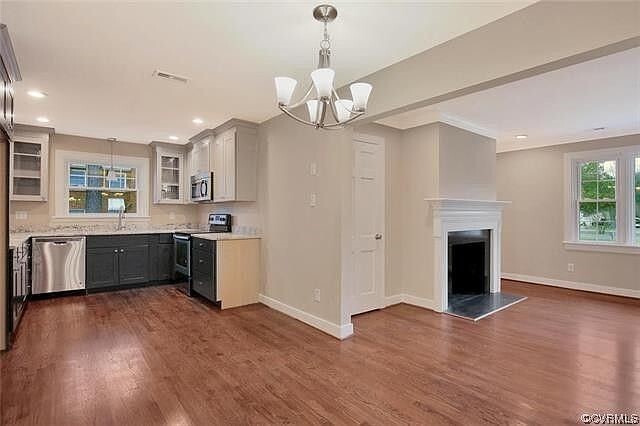 kitchen and living room - 8208 Chamberlayne Rd