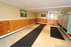 Building Photo - 87-20-87175 175th St