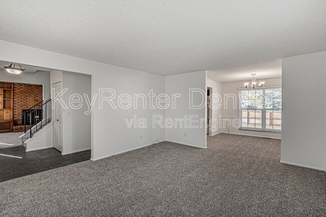 Building Photo - 2407 S Dawson Way