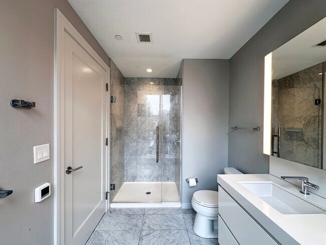 Building Photo - 135 Seaport Blvd