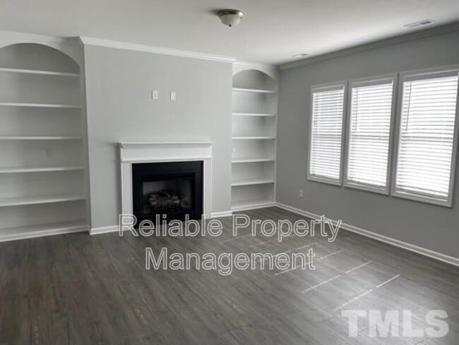 Building Photo - 23 Bluejack Ct