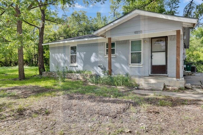Building Photo - 4810 Prock Ln