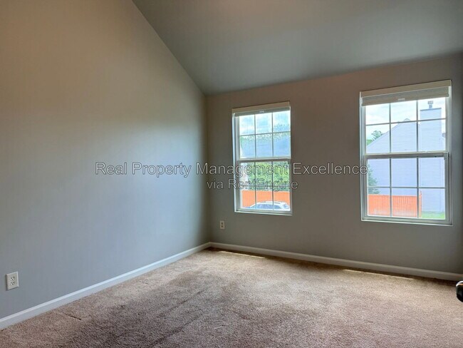Building Photo - 3446 Ferdilah Ln