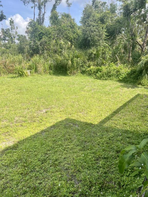 Building Photo - 2013 Redmond St