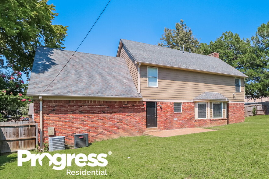 Building Photo - 7913 Bland Ln
