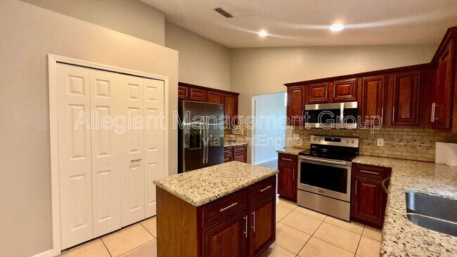 Building Photo - 2775 Eagle Canyon Dr S