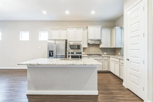 Building Photo - 3202 Cache Crossing Dr