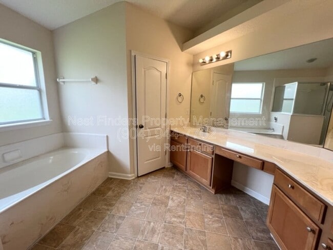 Building Photo - 12177 Deeder Ln