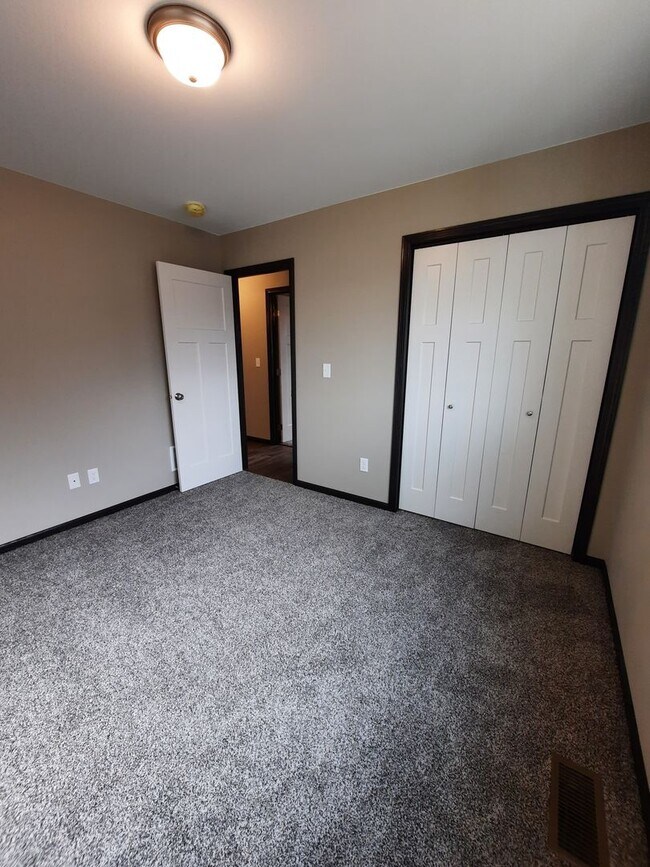 Building Photo - 4 BED | 3 BATH | BRAND-NEW BUILD | DOUBLE GARAGE | RAPID VALLEY