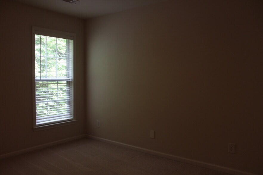 Building Photo - 1404 Bellsmith Dr