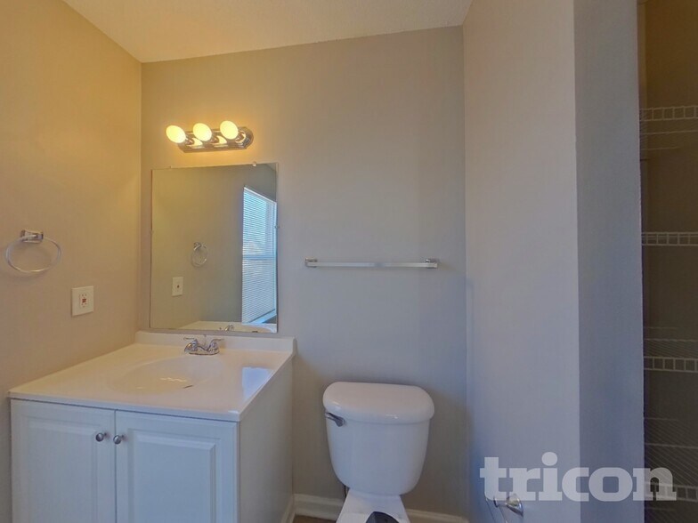 Building Photo - 31 Gatewood Way