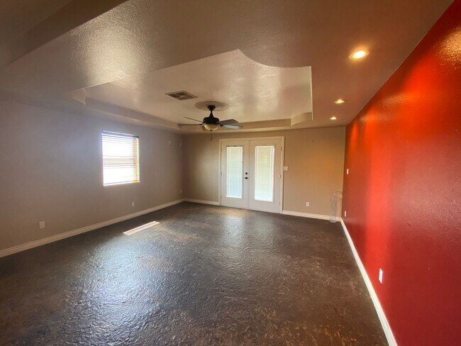 Building Photo - BEAUTIFUL 4BD/3BA HOME ON 2.53 ACRES!!!