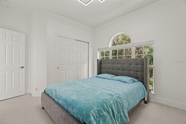 Building Photo - 5927 Caymus Loop