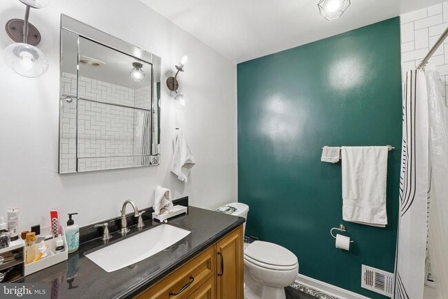 Building Photo - 11317 College View Dr