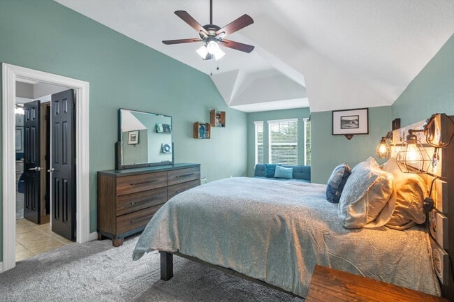 Building Photo - 8810 Tumblewood Dr