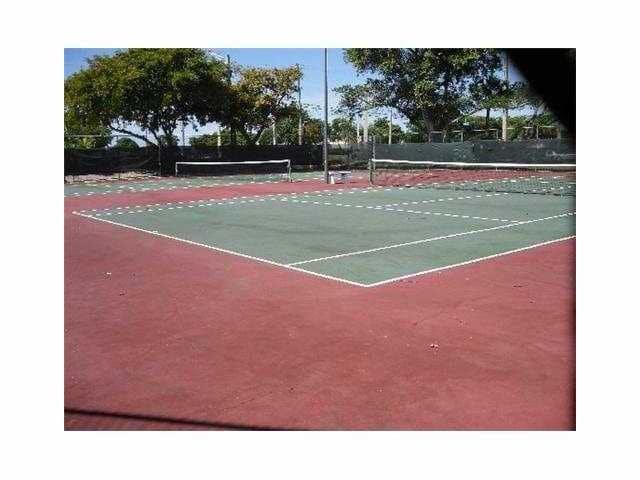 Building Photo - 661 Cypress Lake Blvd