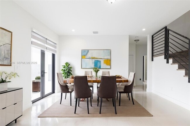 Building Photo - 1841 SW 145th Ave