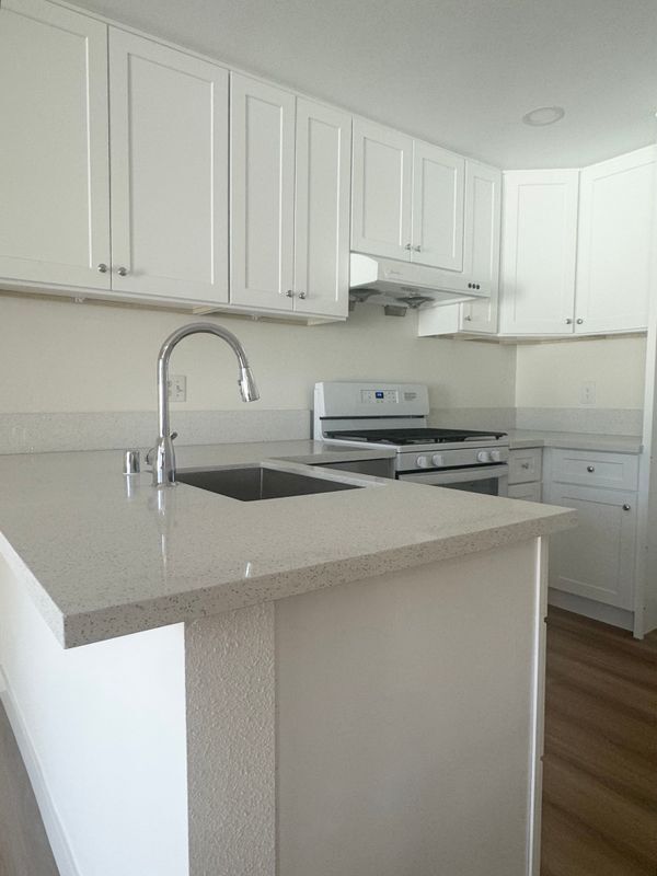 Building Photo - 110 Casuda Canyon Dr