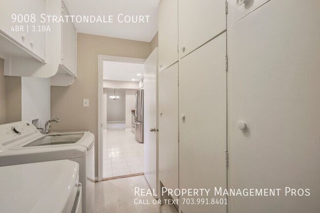 Building Photo - 9008 Strattondale Ct