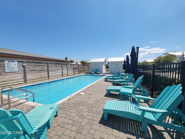 Building Photo - 100 Sea Breeze Cir