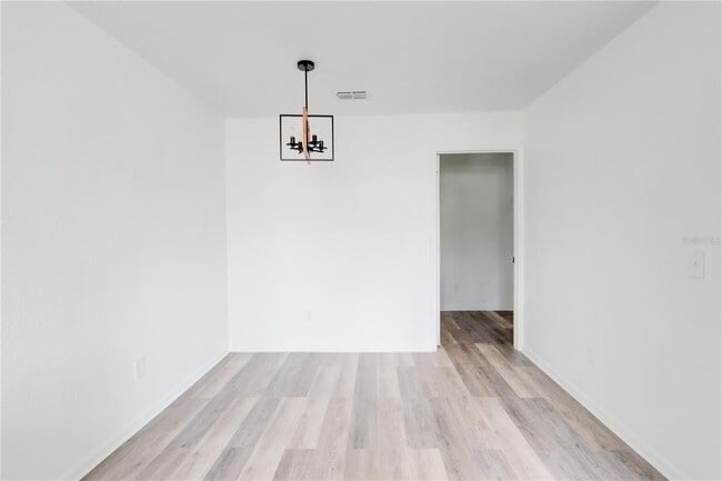 Building Photo - 20 Water Trak