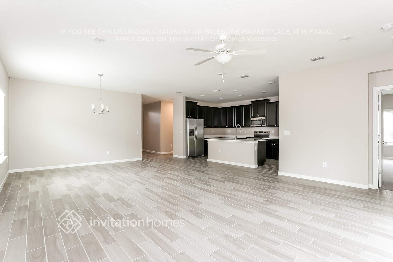 Building Photo - 9848 Lemon Grass Ln