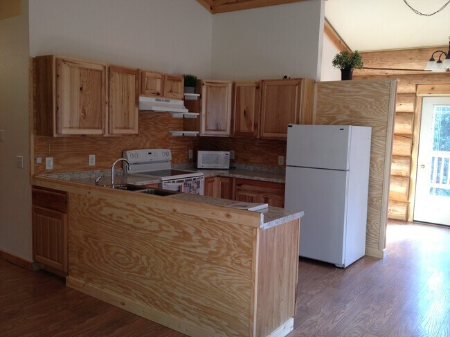 Building Photo - 3911 Murphy Dome Rd