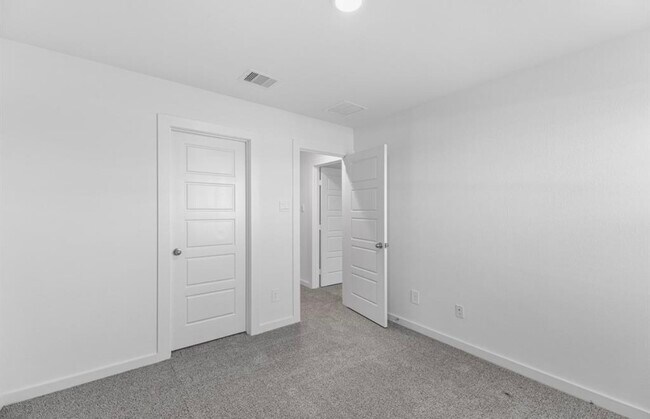 Building Photo - 13436 Sombrero Cay Dr