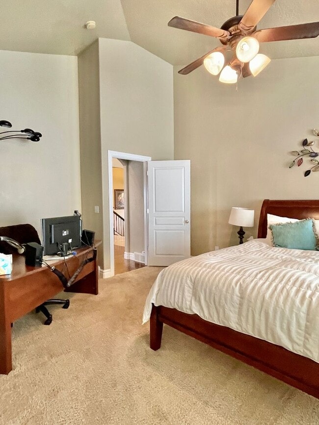 Building Photo - Luxury Fully Furnished 4-Bedroom Home for Rent – Clinton, Utah