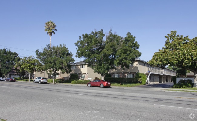 Primary Photo - South Mary Place Apartments