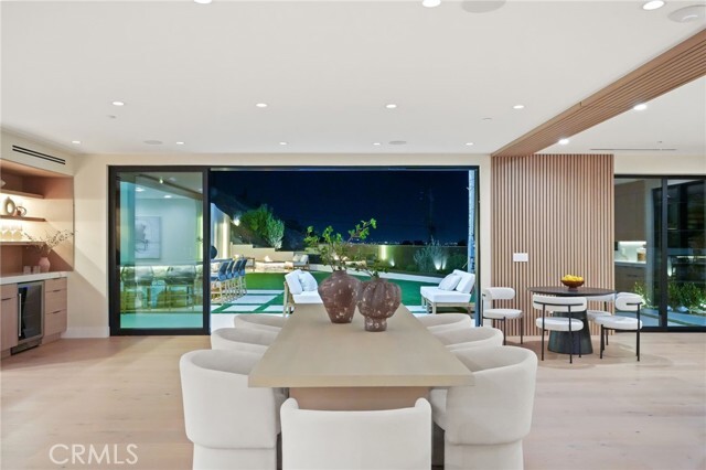 Building Photo - 4551 Alonzo Ave