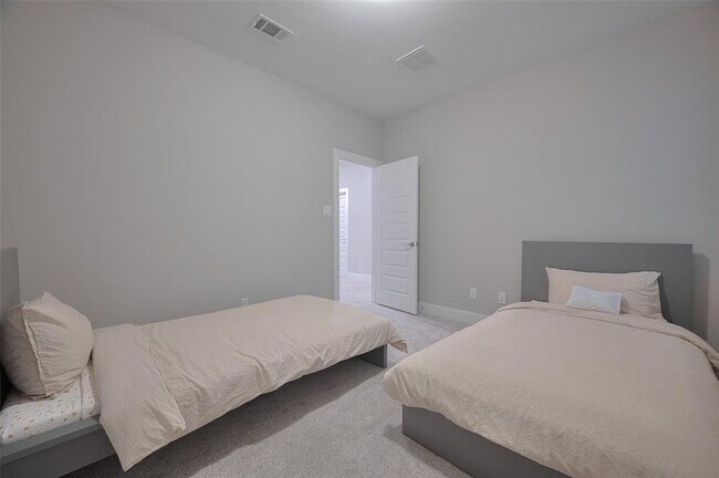 Building Photo - 26918 Arethusa Ct