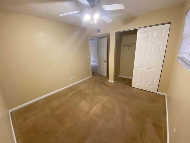 Building Photo - Creekside 2 bedroom 2 bath Condo Available...