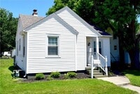 Building Photo - 2 Bed / 1 Bath House - Downtown Historic S...